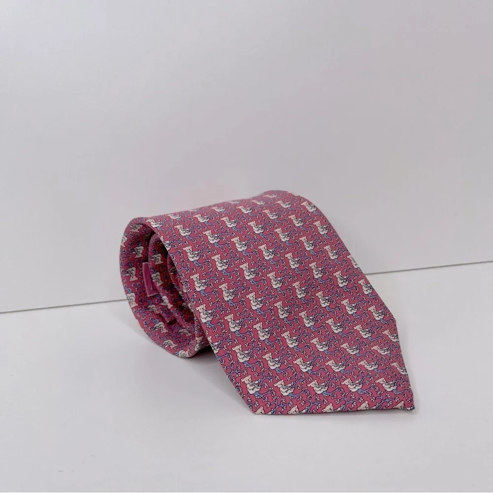 Vineyard Vines Vineyard Teddy Silk Tie office travel